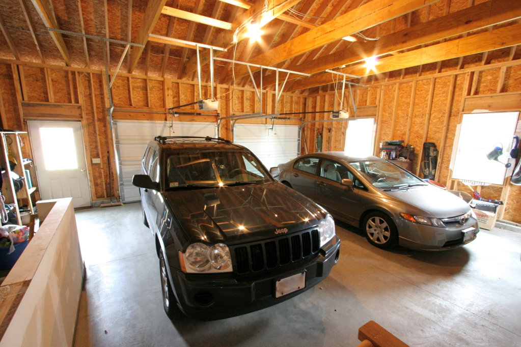 41 Fox Run Lee, MA 01238 - Photo 19 of 27 Garage