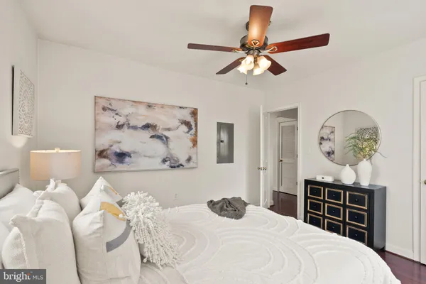 $1,825 | 5401 9th Street Northwest, Unit 201, Washington, DC 20011