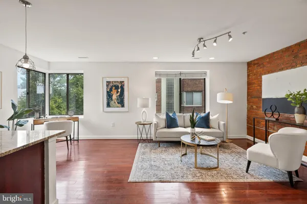 $1,825 | 5401 9th Street Northwest, Unit 201, Washington, DC 20011