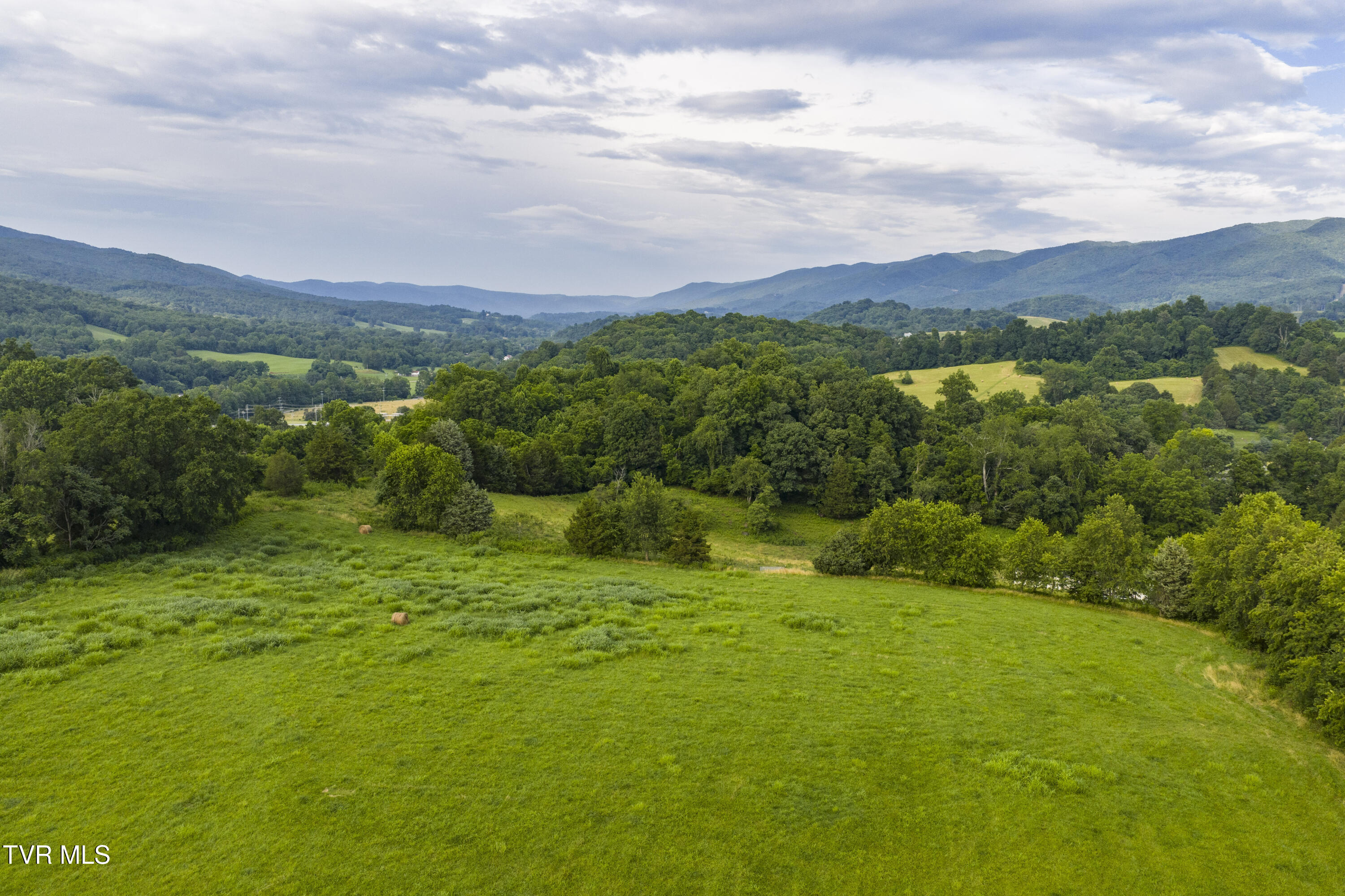855 Willow Springs Road Elizabethton, TN 37643 - Photo 71 of 74 WillowSprings-Aerials-33