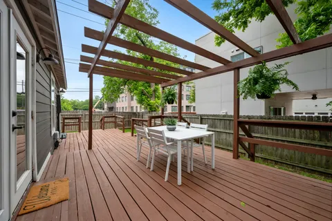 $490,000 | 5517 Avenue G, Unit A, Austin, TX 78751