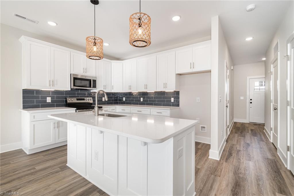 Spacious kitchen