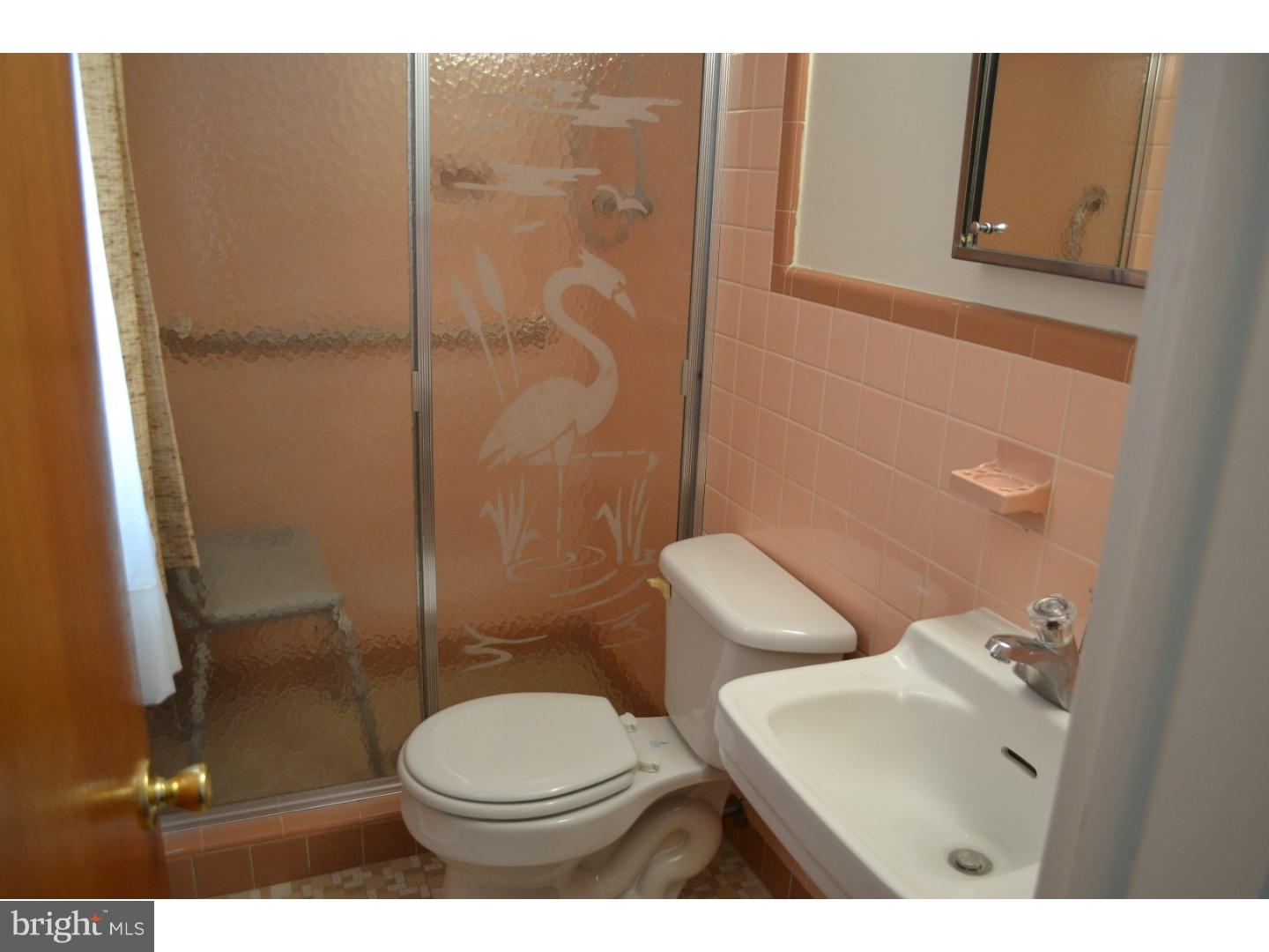 706 Marshall Road Brookhaven, PA 19015 - Photo 13 of 21 Master Bathroom