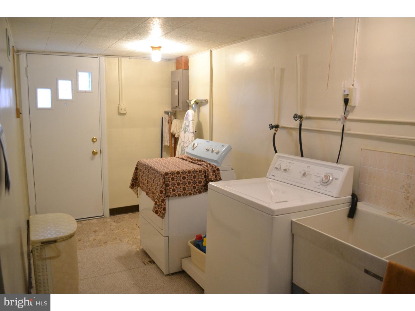 706 Marshall Road Brookhaven, PA 19015 - Photo 16 of 21 Laundry Room