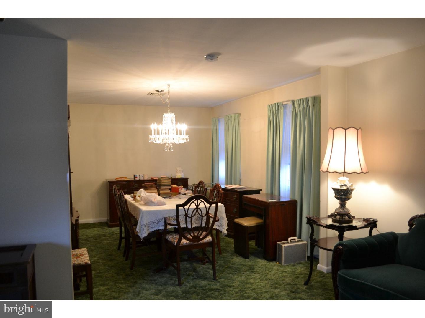706 Marshall Road Brookhaven, PA 19015 - Photo 5 of 21 Dining Room