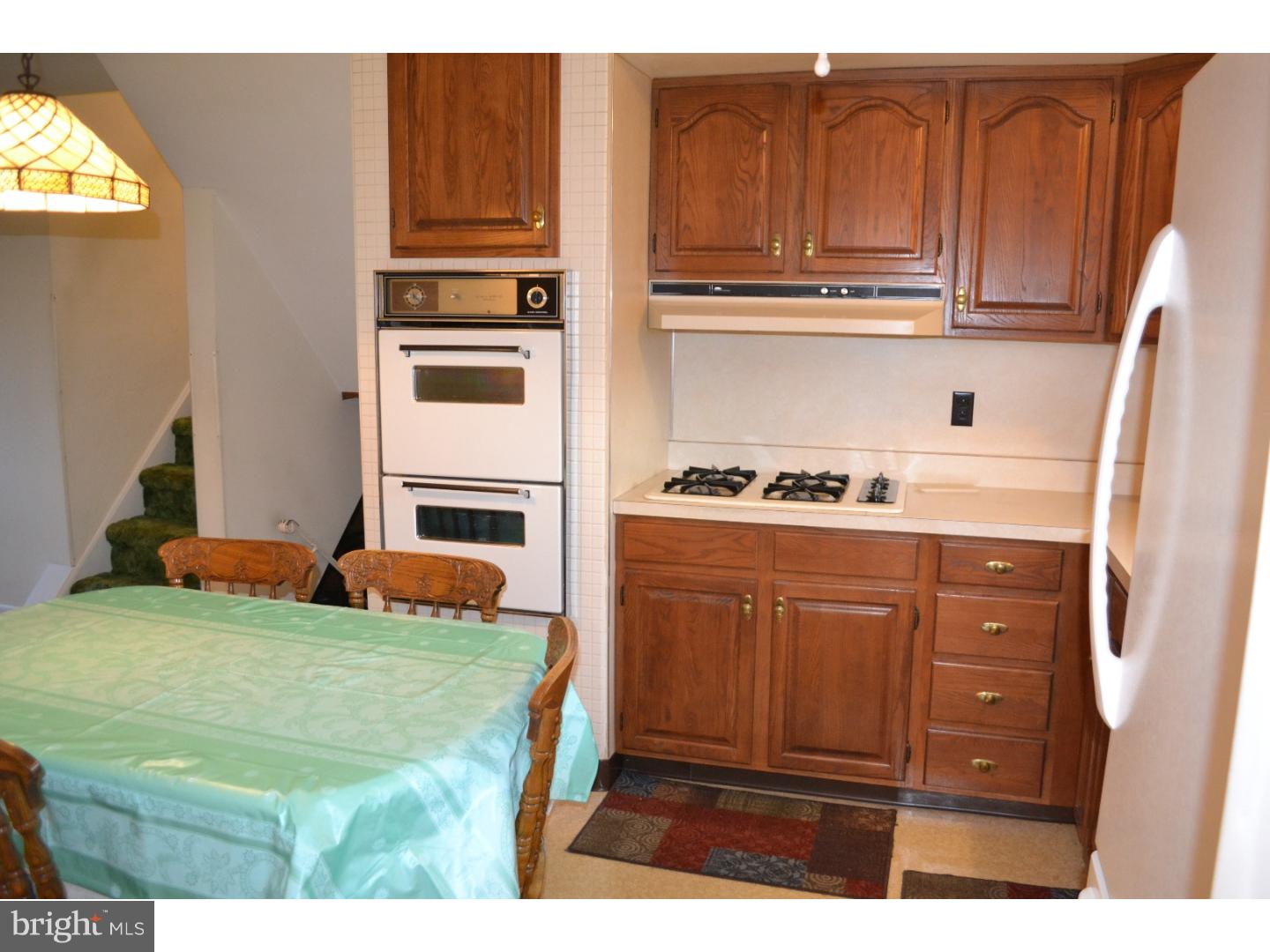 706 Marshall Road Brookhaven, PA 19015 - Photo 6 of 21 Kitchen