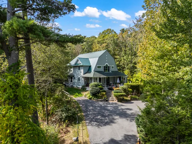 $2,950,000 | 29 Village Square Lane, Ogunquit, ME 03907