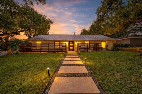 $1,795,000 | 2508 Spring Creek Drive, Austin, TX 78704