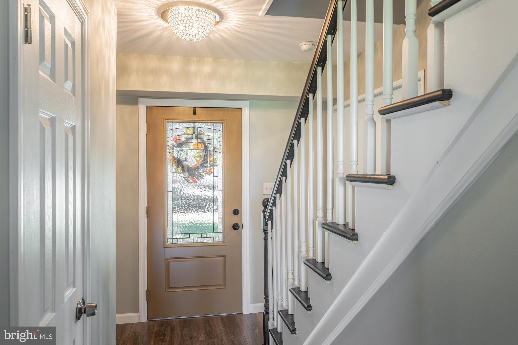 537 Charleston Road Willingboro, NJ 08046 - Photo 6 of 29