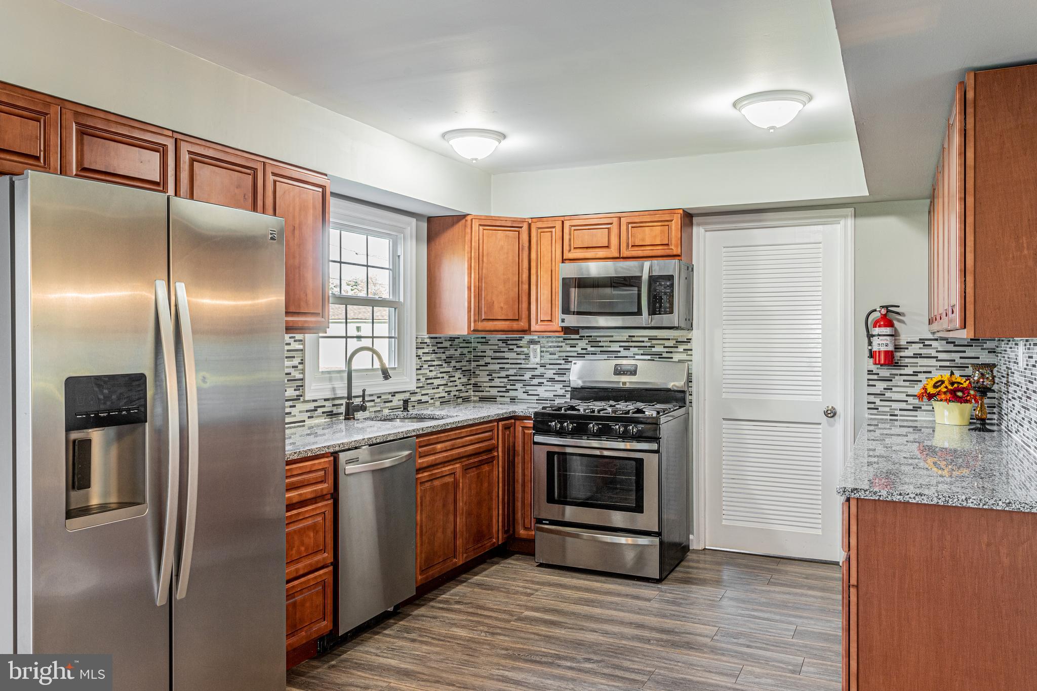 537 Charleston Road Willingboro, NJ 08046 - Photo 10 of 29