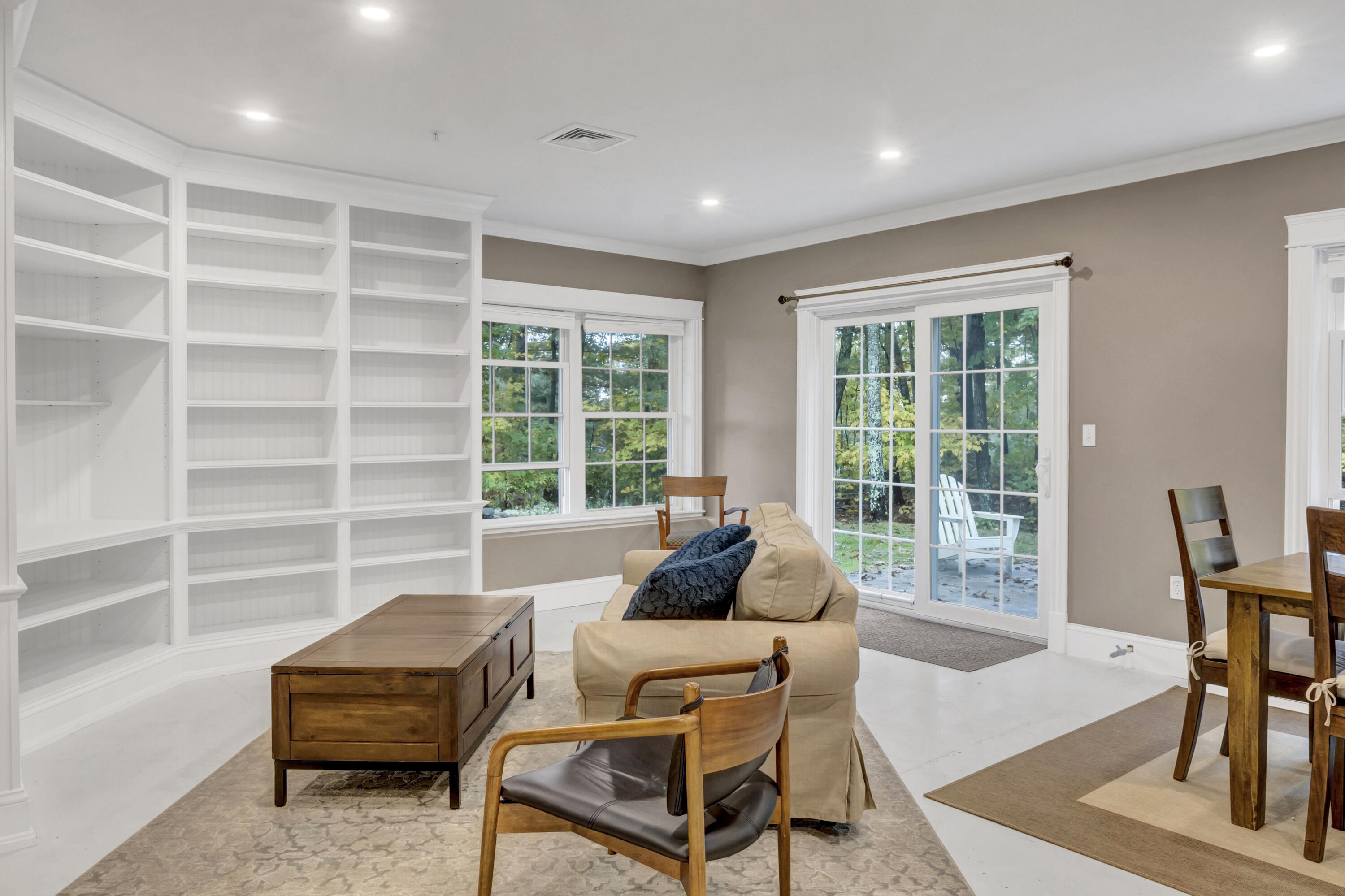 54 Ridge Road, Unit 5 Portland, ME 04103 - Photo 16 of 18 DSC05232