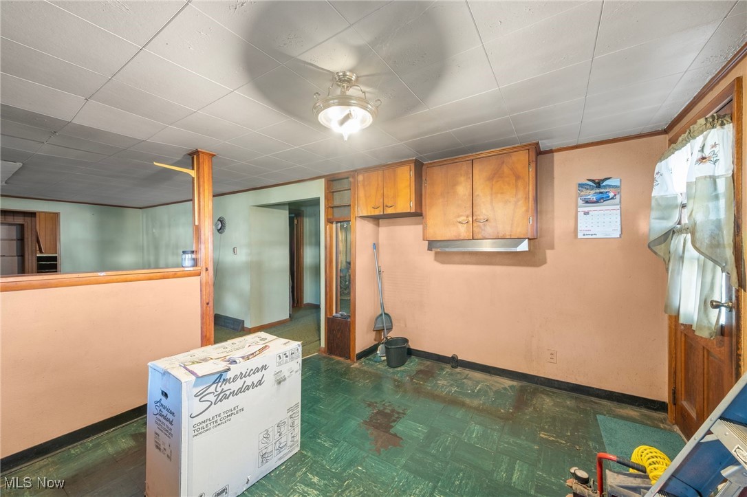 2846 Barber Road Barberton, OH 44203 - Photo 8 of 29 Gallery Image 8
