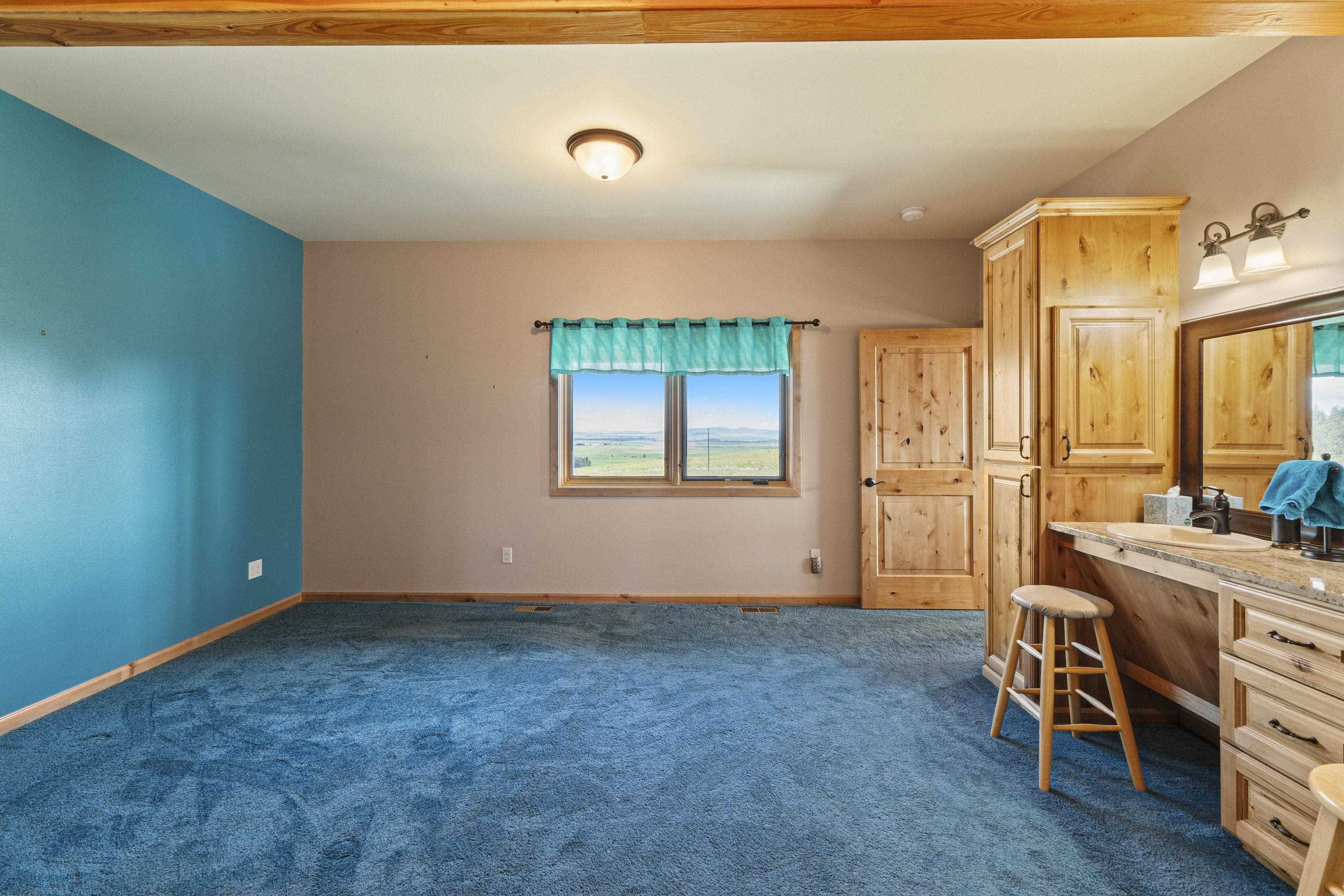 26004 East Horton Road Rockford, WA 99030 - Photo 14 of 50