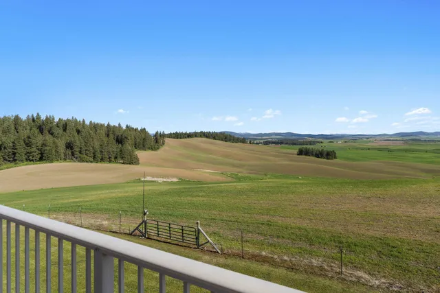 $1,600,000 | 26004 East Horton Road, Rockford, WA 99030