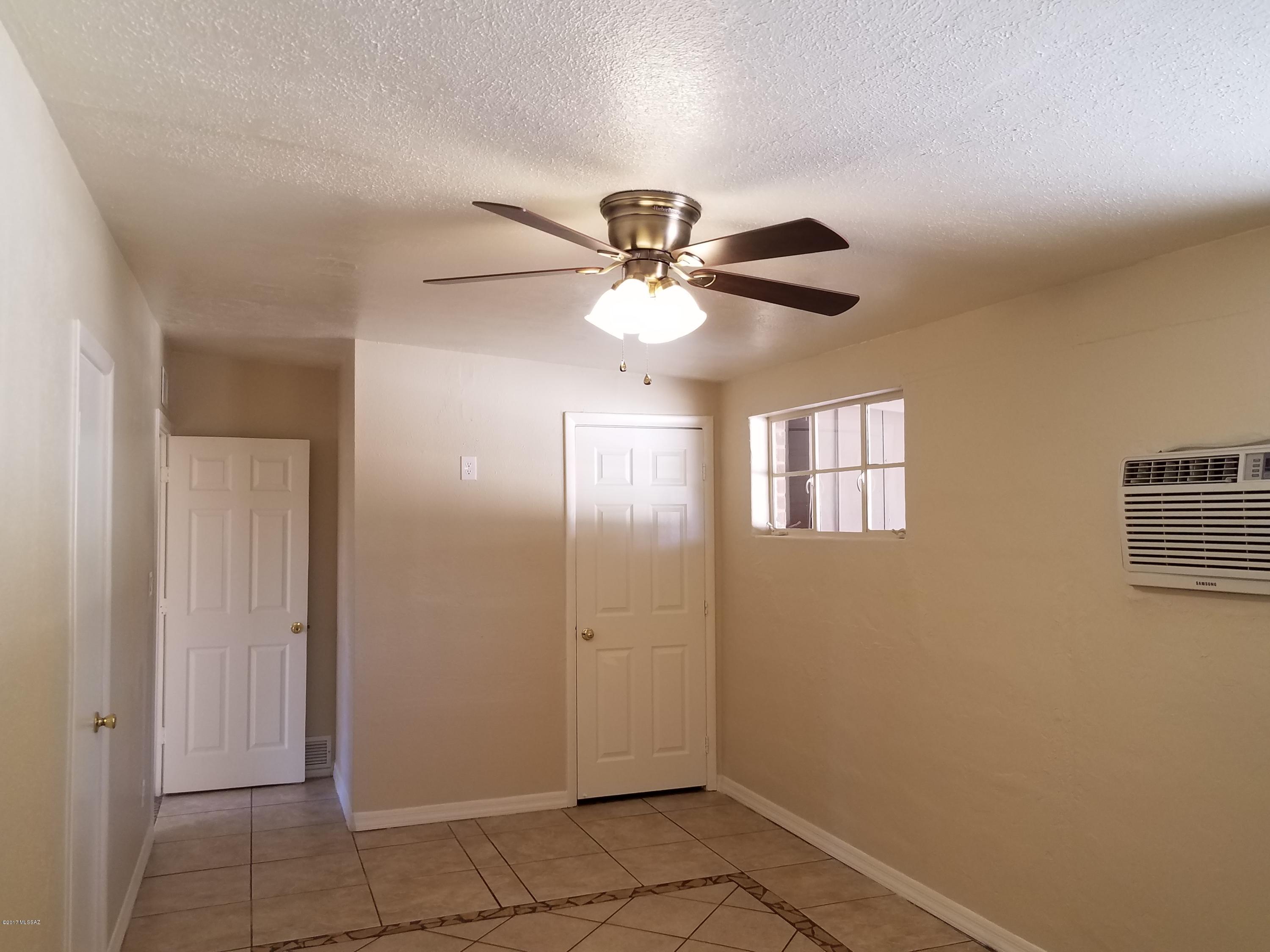 210 East Corona Road Tucson, AZ 85756 - Photo 41 of 47 Gallery Image 41