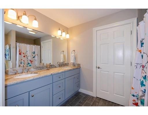 169 Rocky Road Northbridge, MA 01588 - Photo 16 of 30
