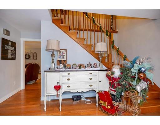 169 Rocky Road Northbridge, MA 01588 - Photo 3 of 30