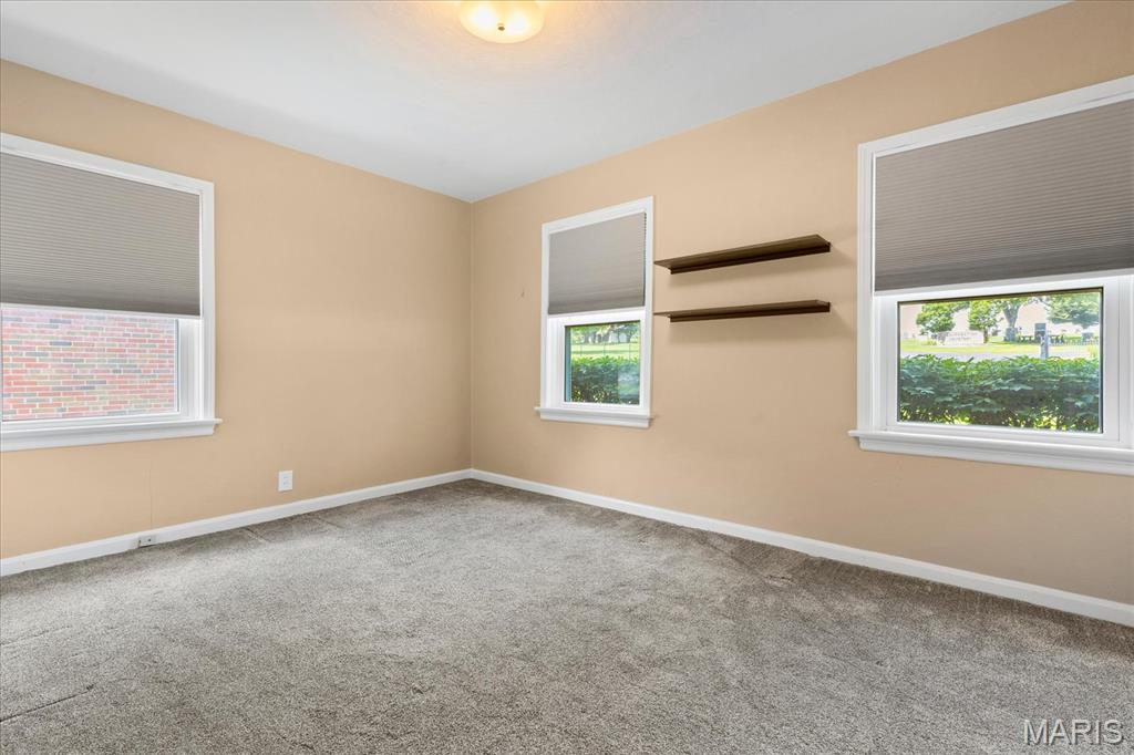 7266 MacKenzie Road St. Louis, MO 63123 - Photo 32 of 51 Gallery Image 32