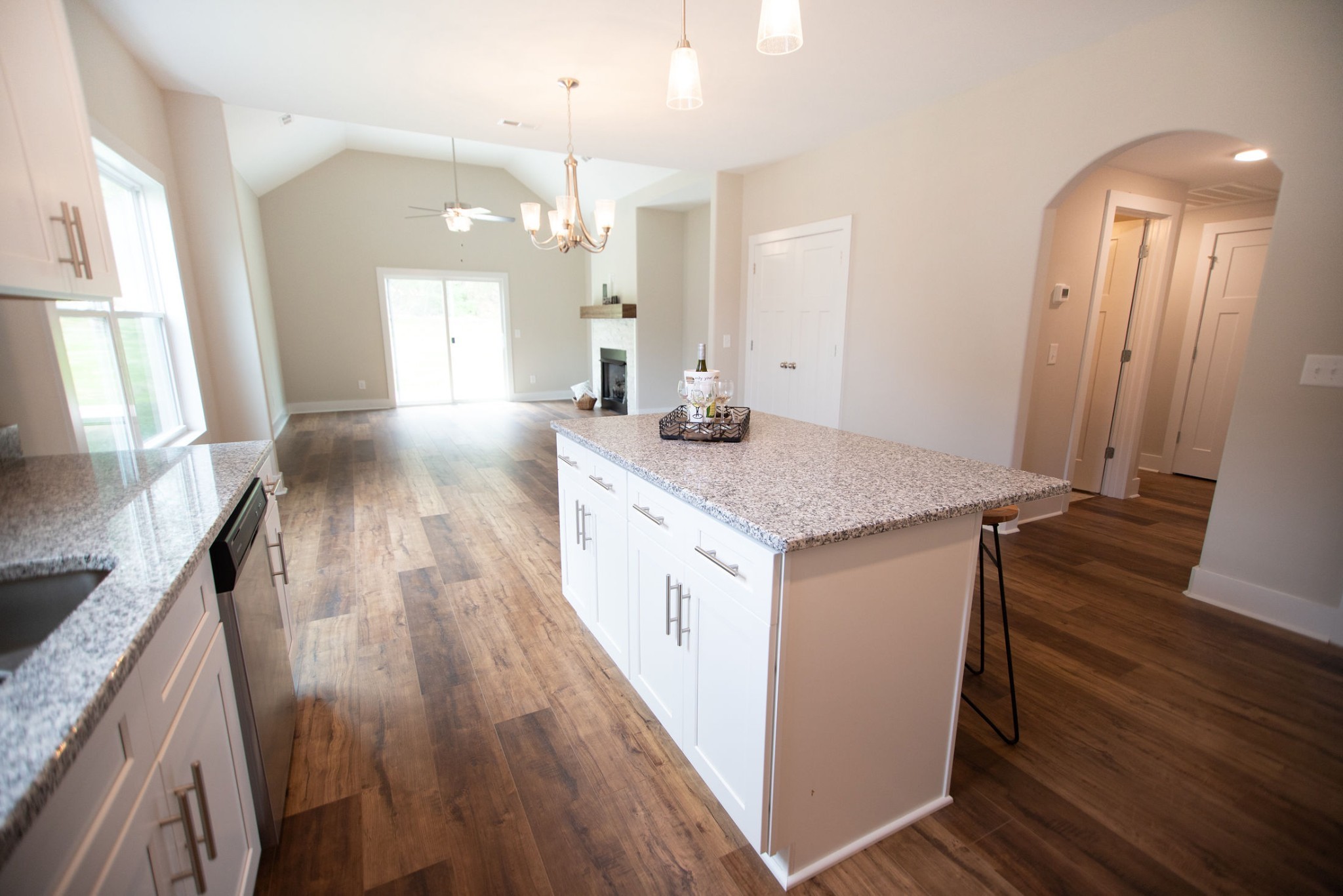 1668 Rains Road Clarksville, TN 37042 - Photo 13 of 49 Gallery Image 13