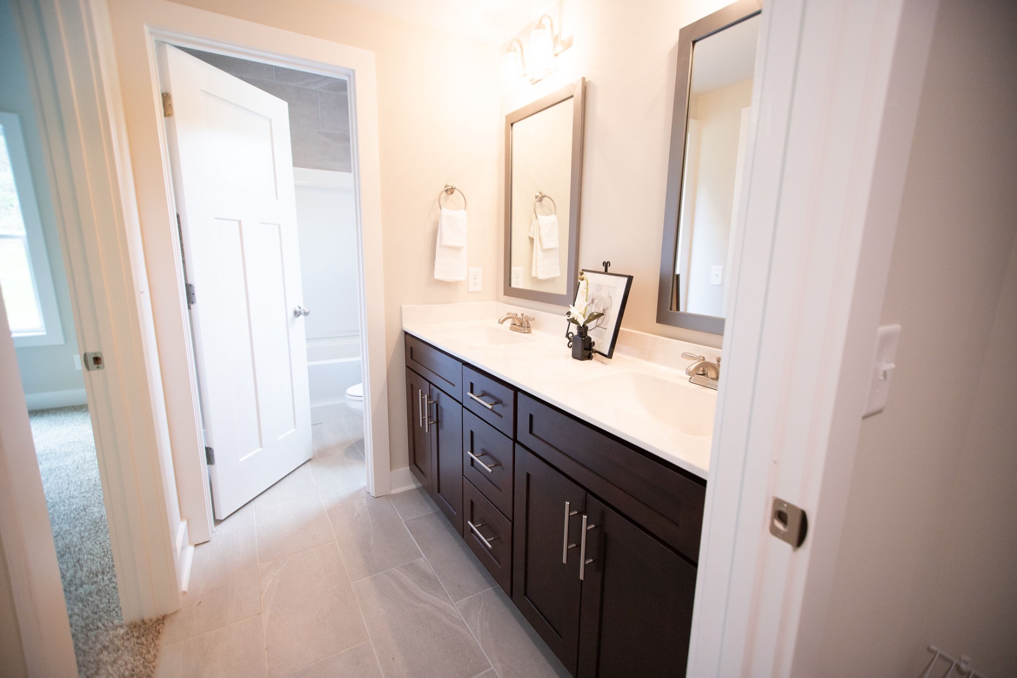 1668 Rains Road Clarksville, TN 37042 - Photo 27 of 49 Gallery Image 27