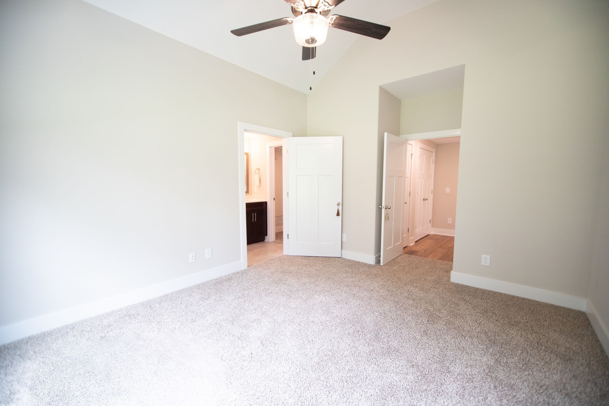 1668 Rains Road Clarksville, TN 37042 - Photo 30 of 49 Gallery Image 30