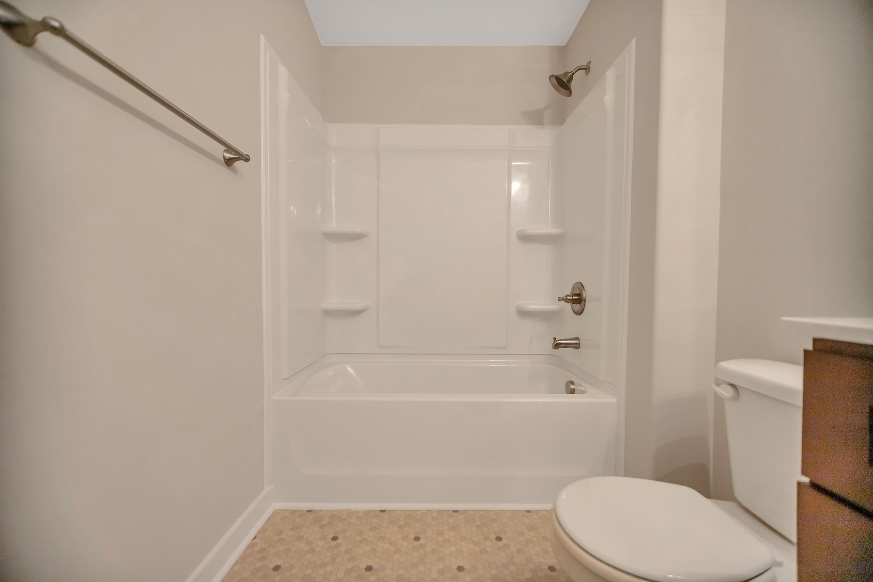1668 Rains Road Clarksville, TN 37042 - Photo 38 of 49 Gallery Image 38