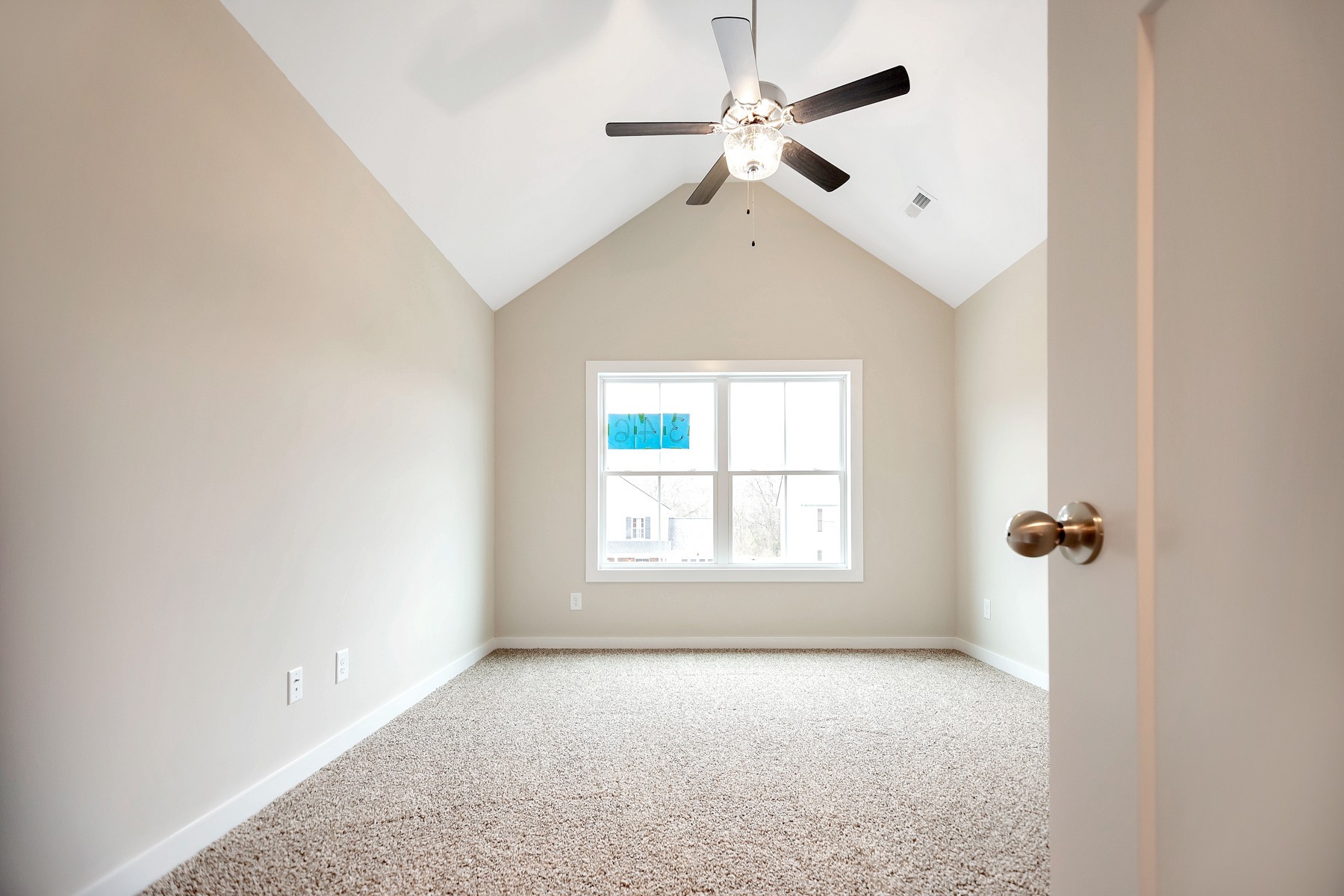 1668 Rains Road Clarksville, TN 37042 - Photo 42 of 49 Gallery Image 42