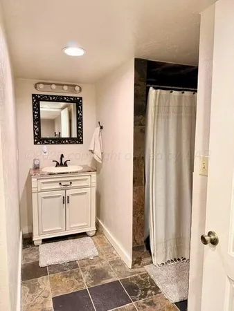 $280,000 | 605 West 5th Street, Clarendon, TX 79226