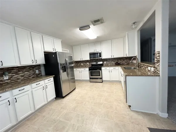 $299,999 | 21618 Falvel Lake Drive, Spring, TX 77388