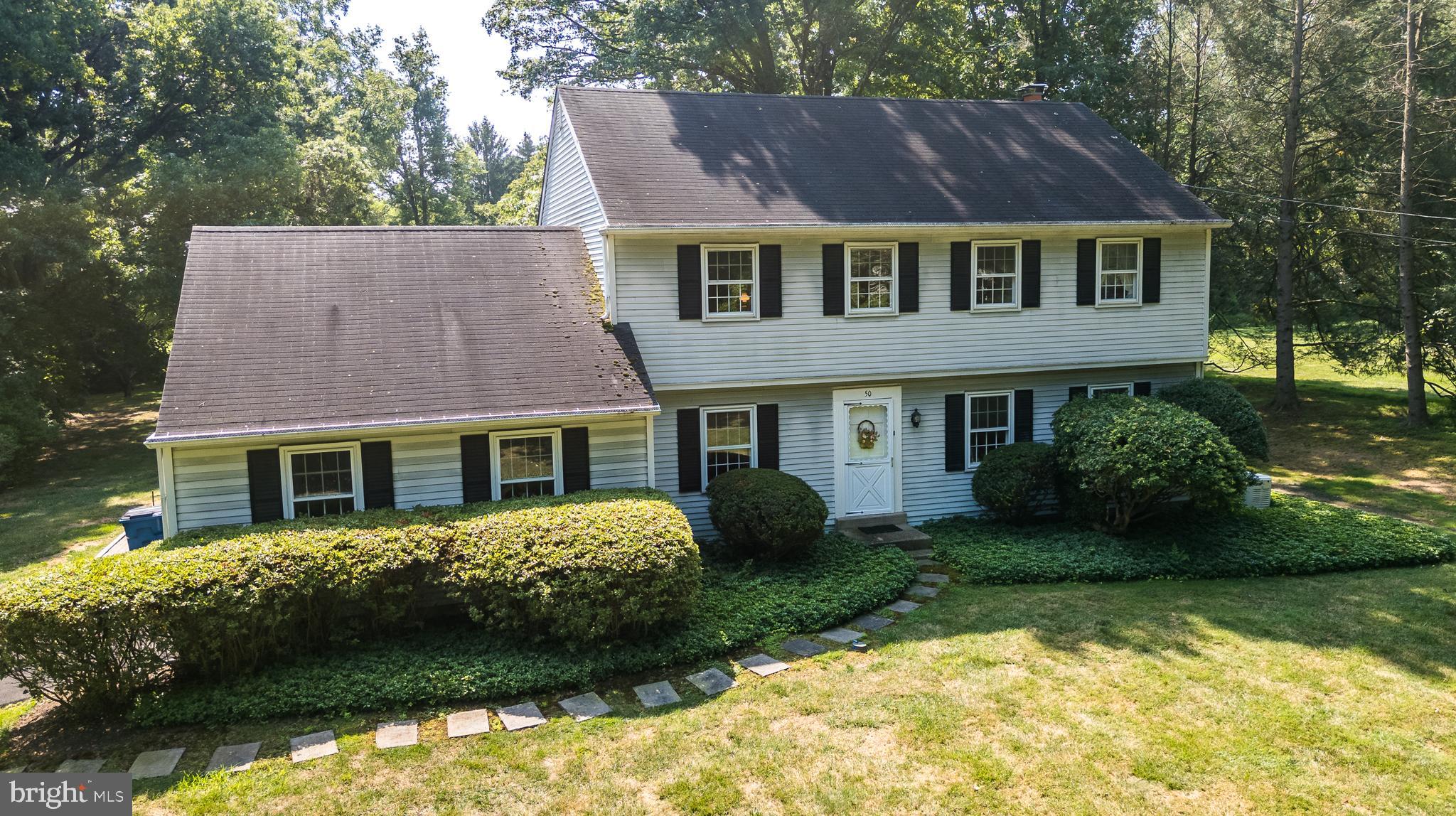 50 Pinevale Road Doylestown, PA 18901 - Photo 4 of 57 2 car side entry garage