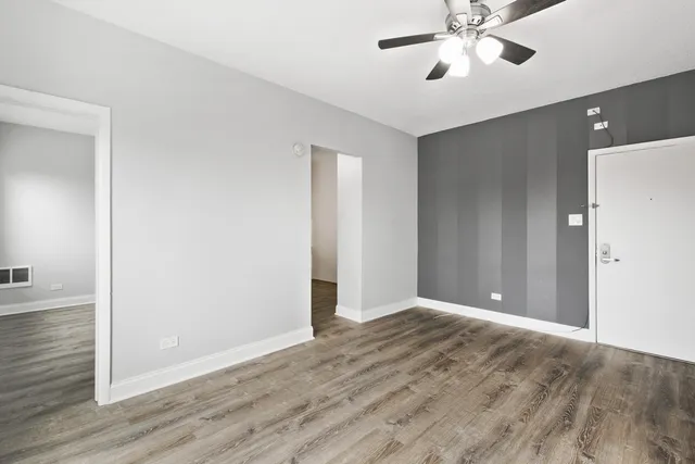 $1,725 | 4520 North Clarendon Avenue, Unit 408, Chicago, IL 60640