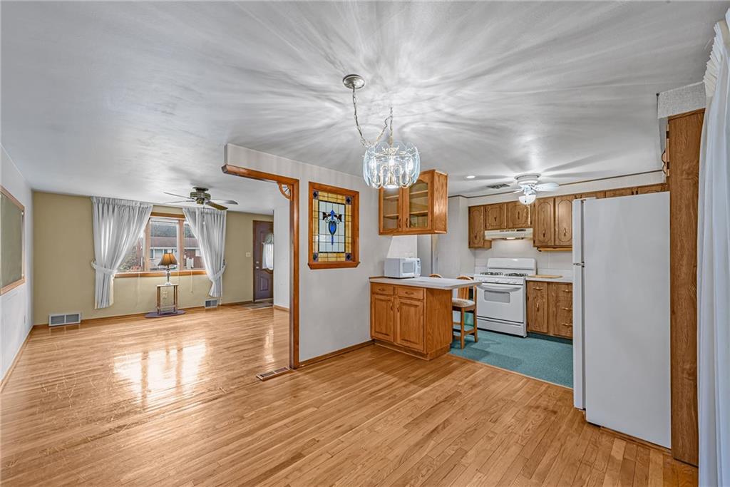 150 Anderson Road North Huntingdon, PA 15642 - Photo 4 of 19 Gallery Image 4