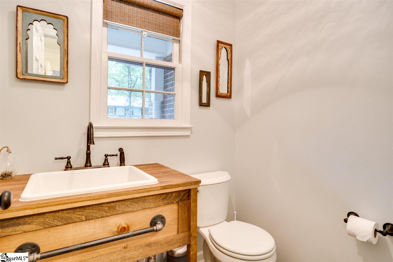210 Overcreek Road Greenville, SC 29607 - Photo 26 of 34 Gallery Image 26