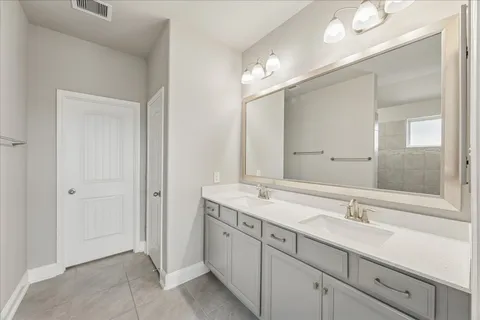 $349,900 | 7330 Water Glen Lane, Manvel, TX 77578