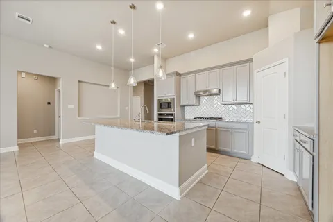 $349,900 | 7330 Water Glen Lane, Manvel, TX 77578