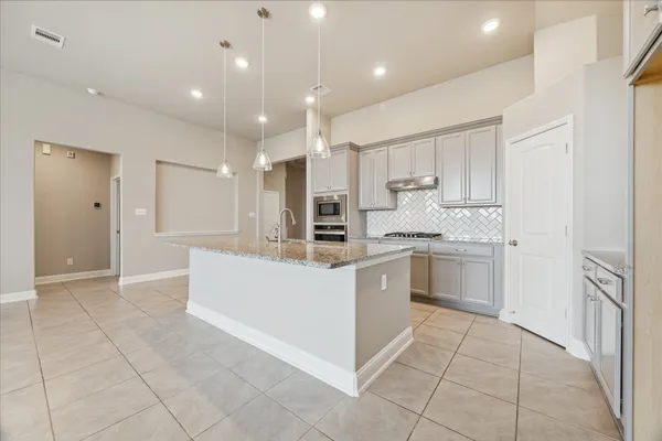 $339,900 | 7330 Water Glen Lane, Manvel, TX 77578