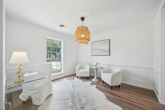 $549,000 | 1003 Blue Willow Drive, Houston, TX 77042