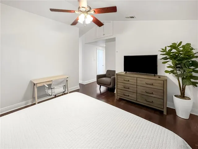 $2,600 | 6021 Tchoupitoulas Street, Unit D, New Orleans, LA 70118