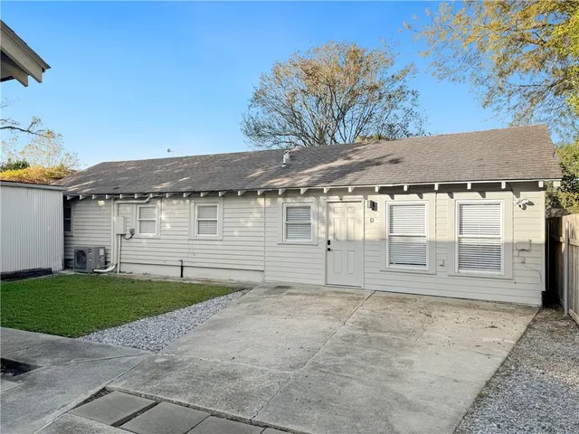 $2,600 | 6021 Tchoupitoulas Street, Unit D, New Orleans, LA 70118