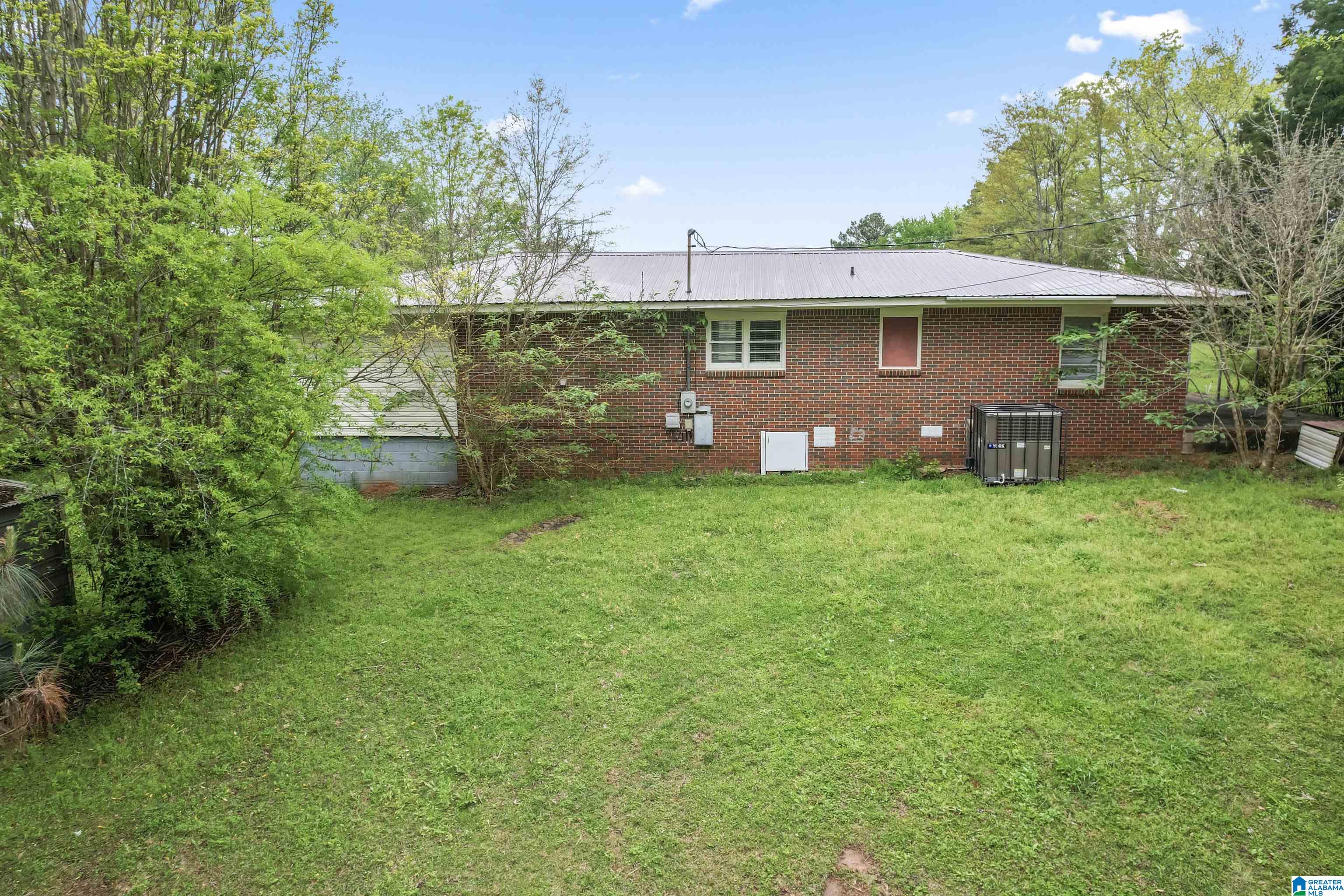 9321 County Line Road Dora, AL 35062 - Photo 3 of 28