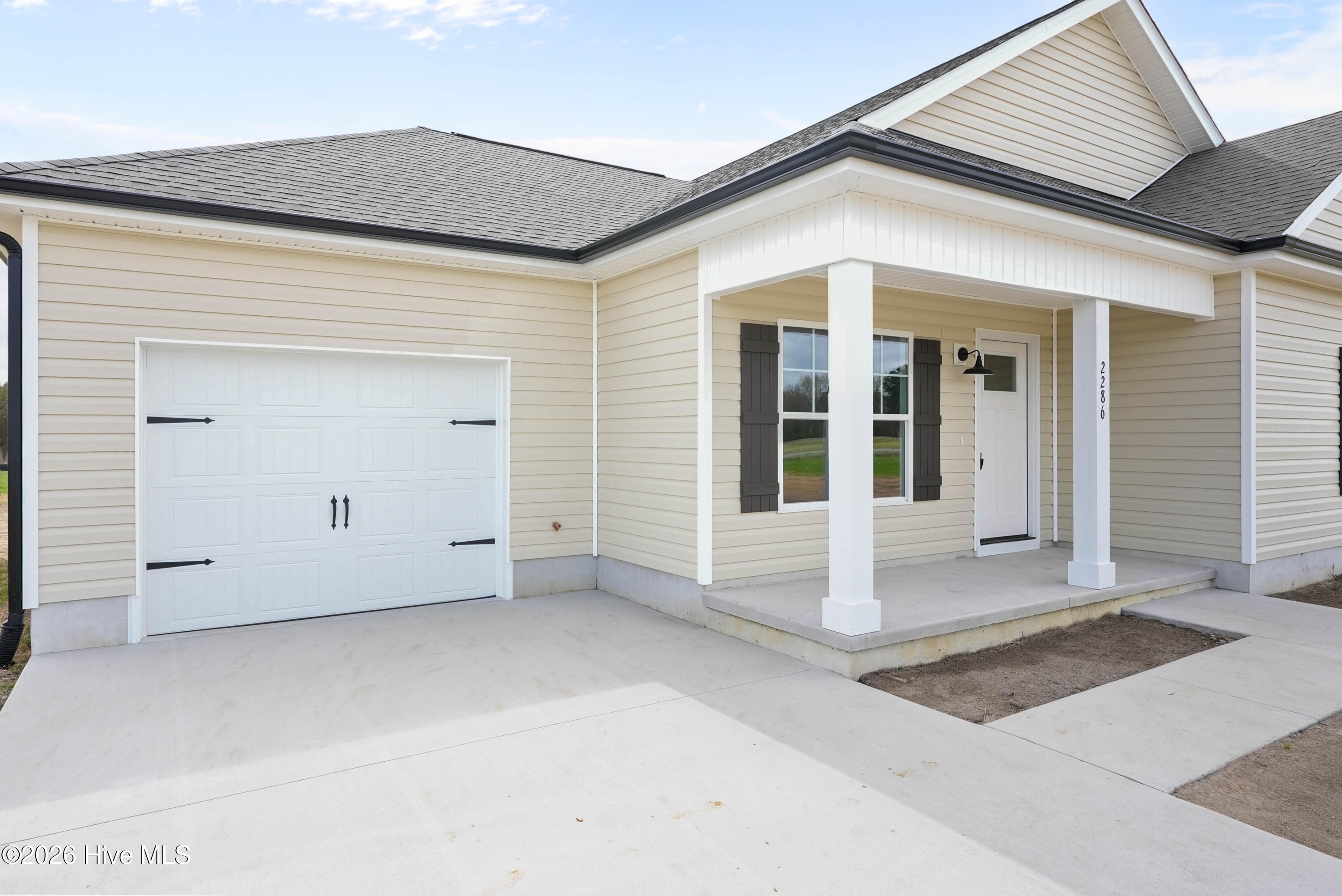 2286 Indian Town Road Clinton, NC 28328 - Photo 4 of 23 2286 indian front side