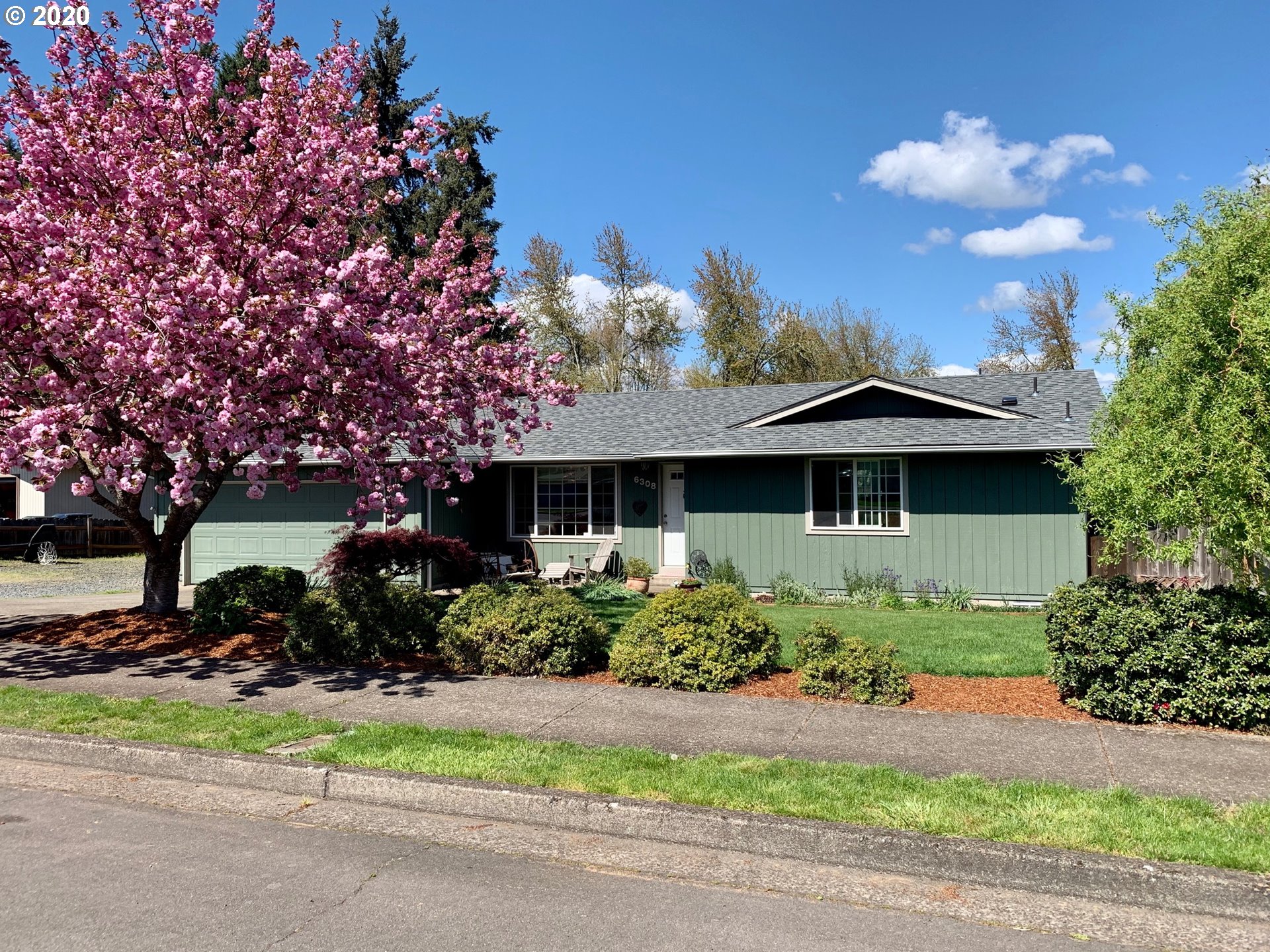 6308 D Street Springfield, OR 97478 - Photo 1 of 28 Gallery Image 1