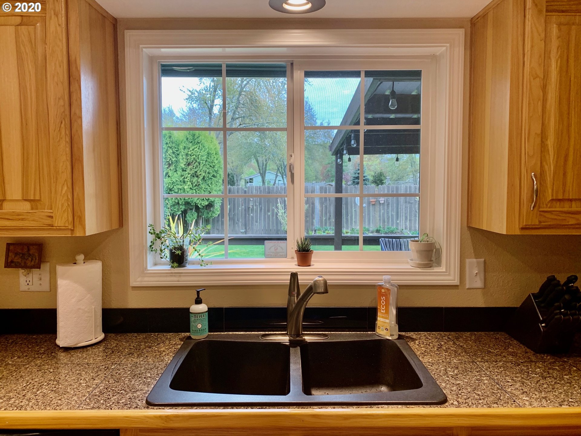 6308 D Street Springfield, OR 97478 - Photo 10 of 28 Gallery Image 10