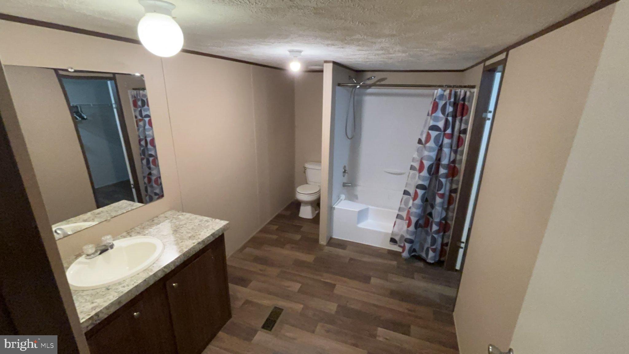 8510 Darcy Lane Partlow, VA 22534 - Photo 7 of 27 a view of bathroom