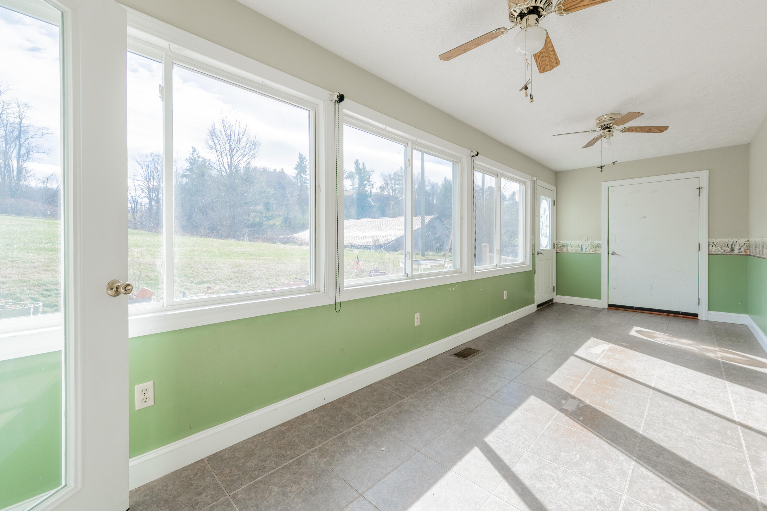 508 Whitelocke Road Southeast Floyd, VA 24091 - Photo 29 of 80 29