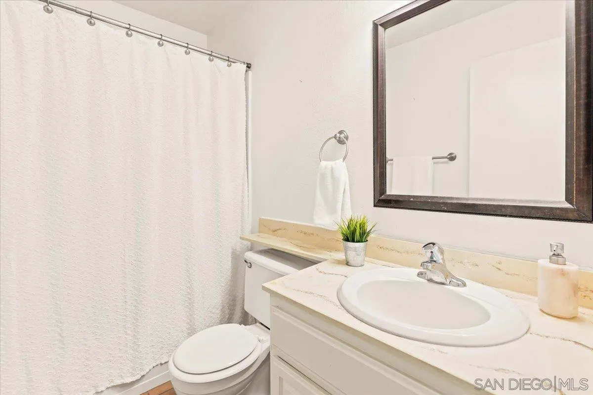 12448 Ridgeton Drive Lakeside, CA 92040 - Photo 32 of 47 Gallery Image 32