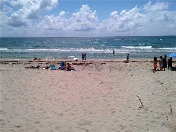 $2,300 | 625 Casa Loma Boulevard, Unit 307, Boynton Beach, FL 33435