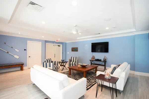 $2,300 | 625 Casa Loma Boulevard, Unit 307, Boynton Beach, FL 33435