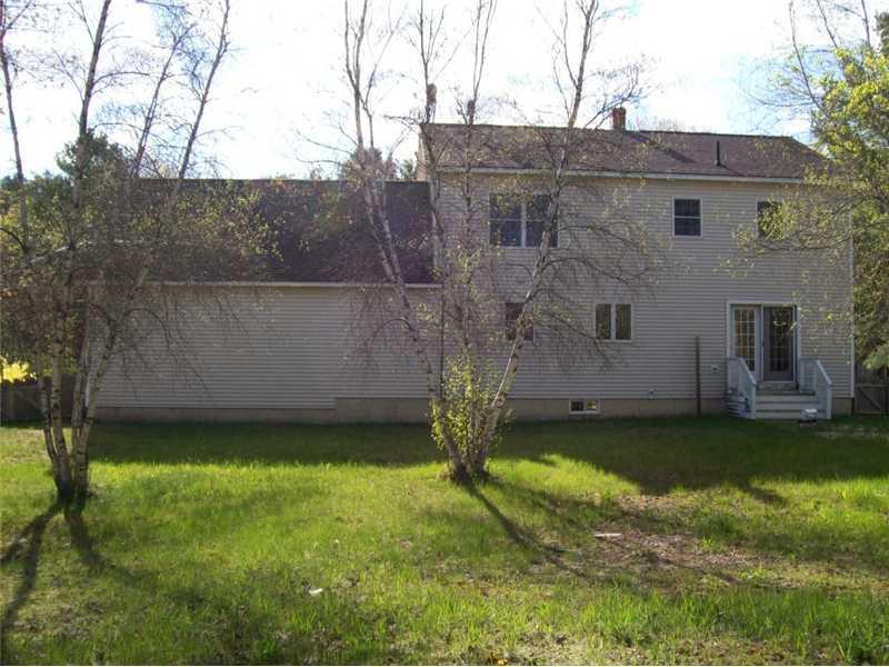 92 White House Crossing Road Topsham, ME 04086 - Photo 4 of 25 Exterior Back.