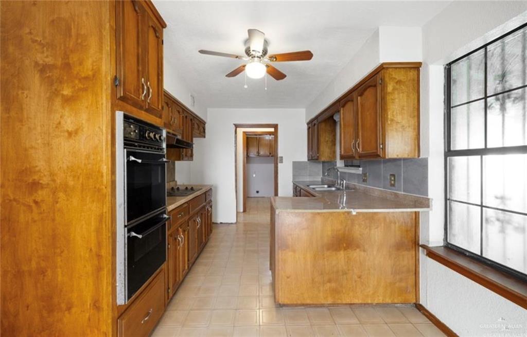 3401 Del Norte Street Mission, TX 78574 - Photo 6 of 17